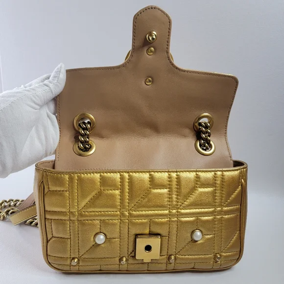 GUCCI GG Marmont Pearl Studs Quilted Crossbody/Shoulder Bag
